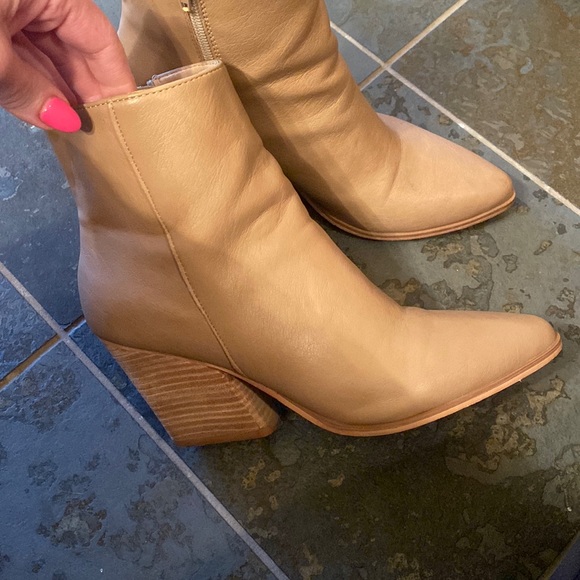 Vici Shoes - Vici western booties tan leather size 7.5